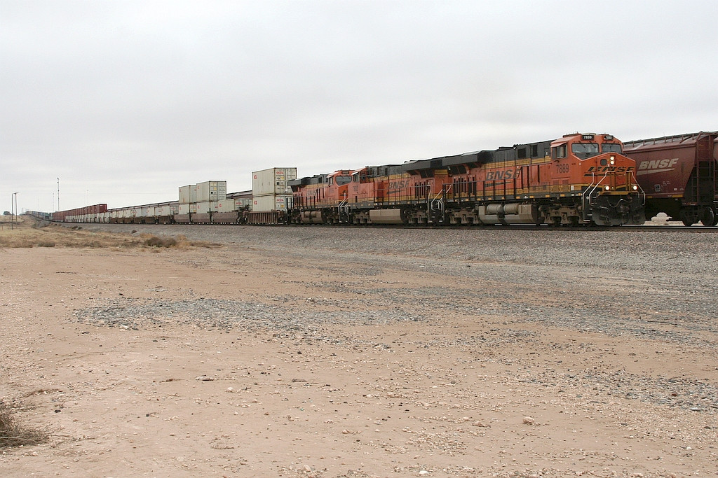 BNSF WB intermodal